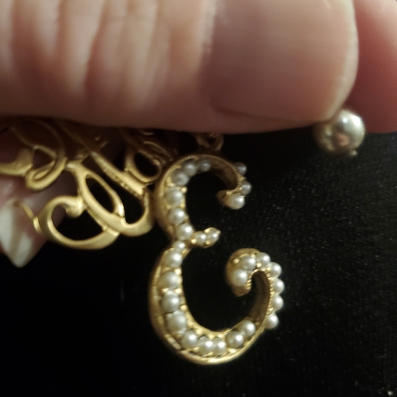 New Miss Ellie NYC Pearl Love Charm Bracelet. - Picture 11 of 16